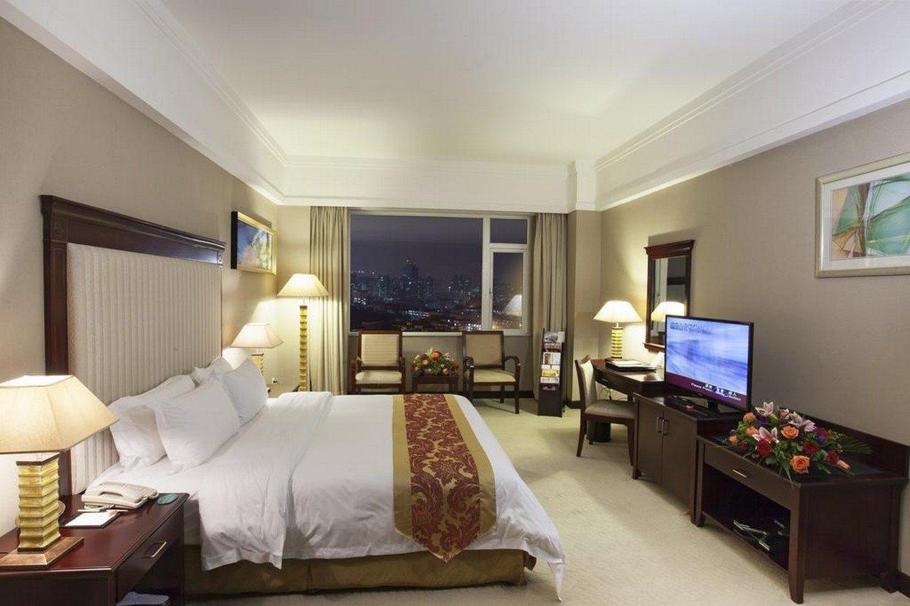 Yutong Hotel Guangzhou Buitenkant foto