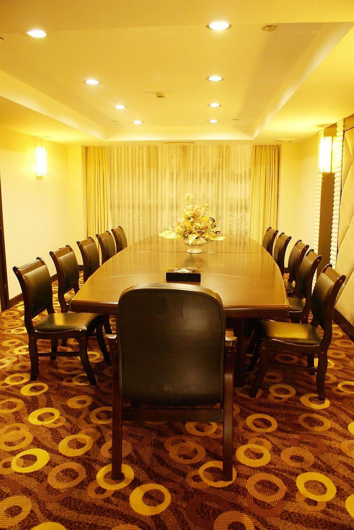 Yutong Hotel Guangzhou Faciliteiten foto